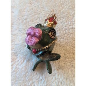 Katherine's Collection Big Lips Queen Frog Xmas Ornament 4"
